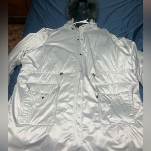 Torrid snow jacket size 5
